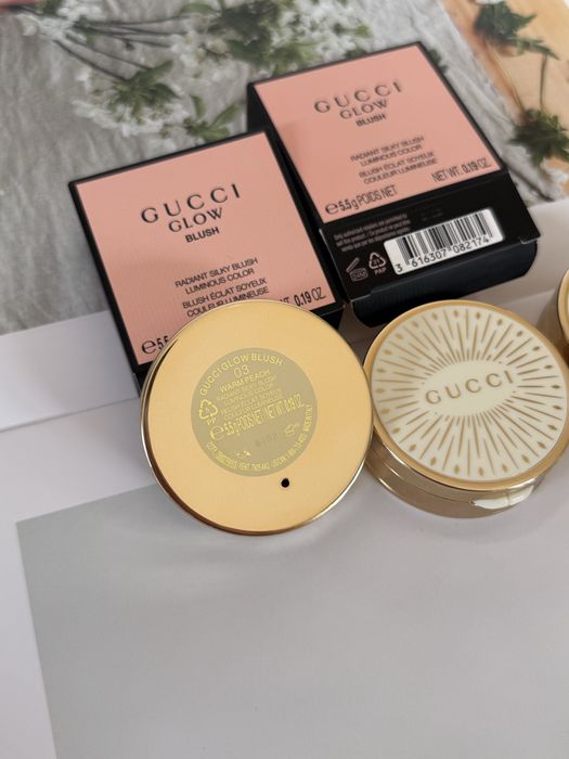 Румяна Gucci Glow Blush