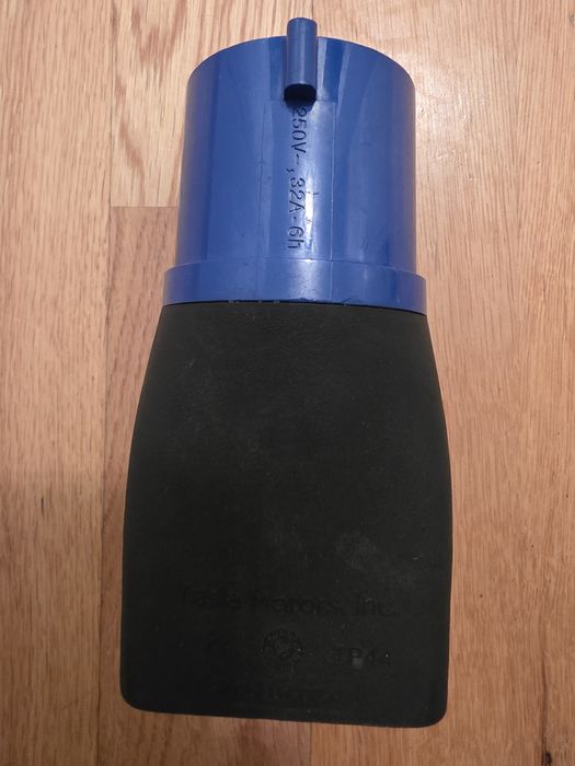 Адаптер зарядки Tesla S, X  32A  1025801-02-А