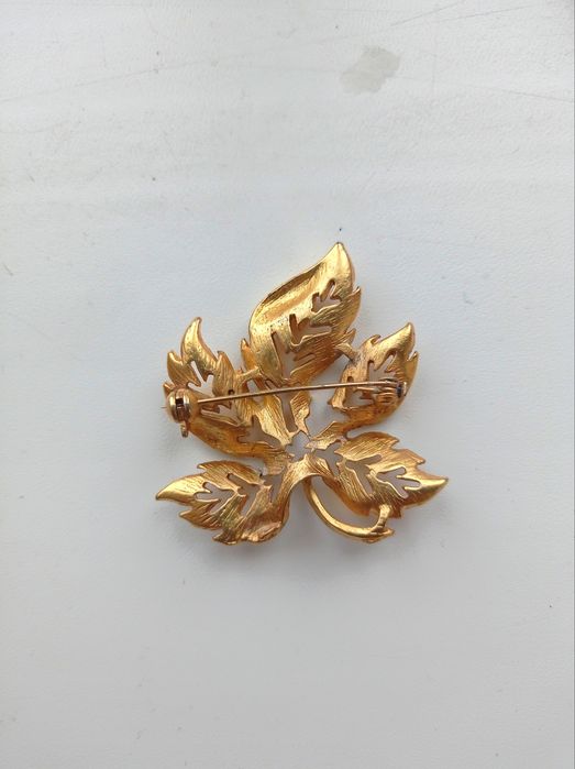 Винтажная ретро брошь листочек брошка винтаж