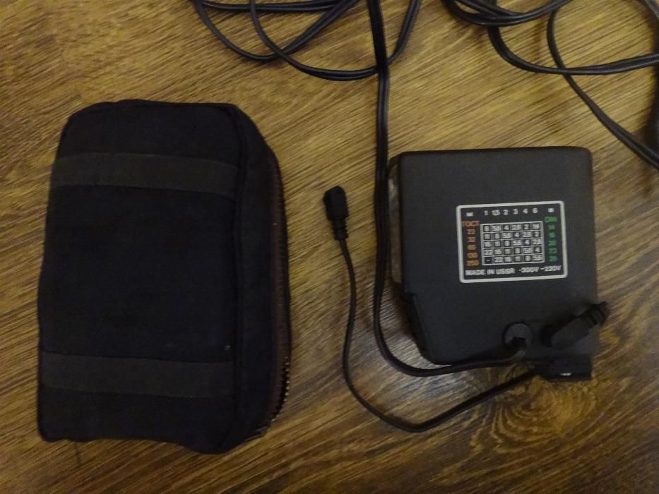 lampa błyskowa do aparatu fotograficznego