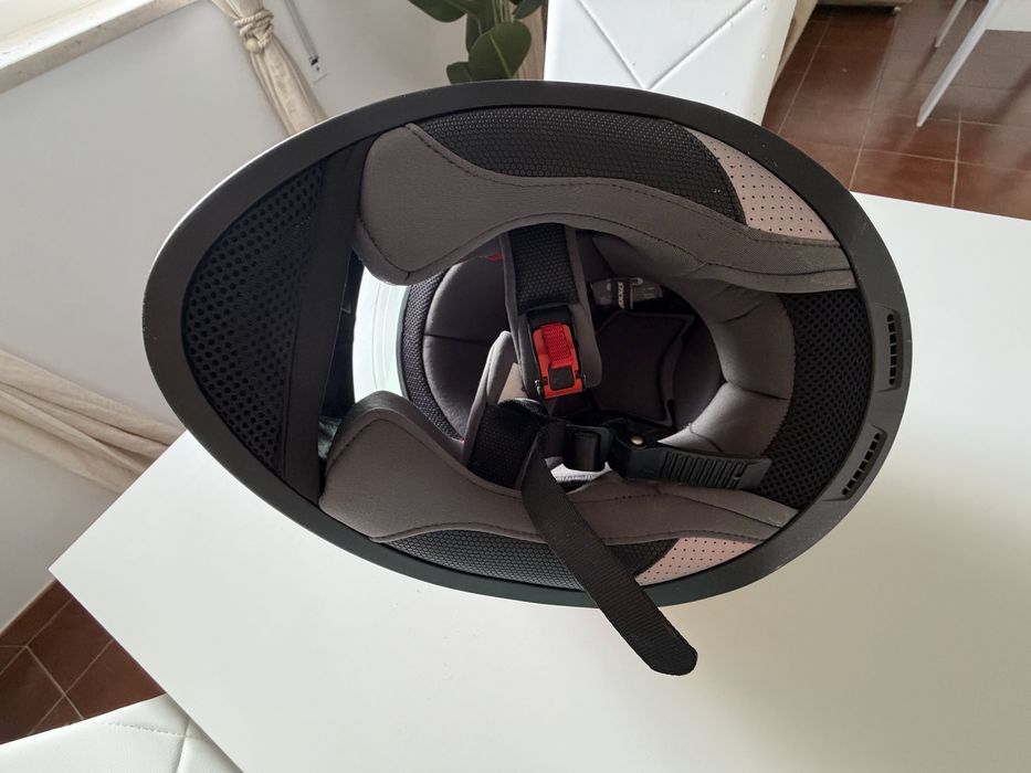 Capacete axxis , tamanho M , novo