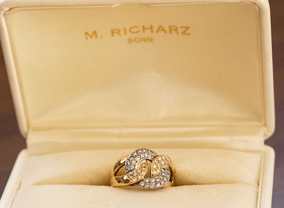 Anel M. Richarz em ouro 18k e diamantes | 56 mm EU (com avaliação)