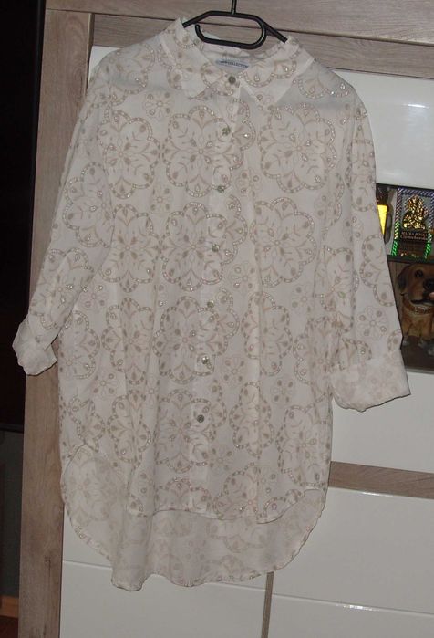 dłuższa elegancka koszula  z srebrną nitką r. L /XL