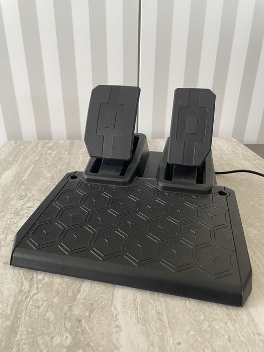 Volante Thrustmaster T98
