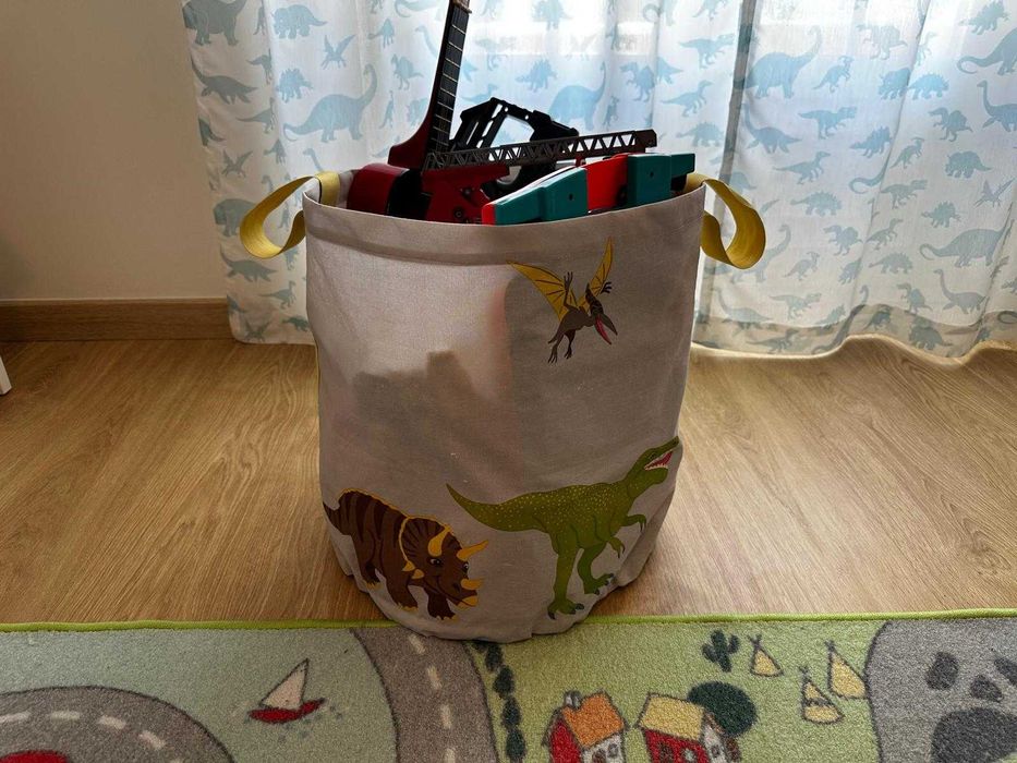 Conjunto para quarto de criança