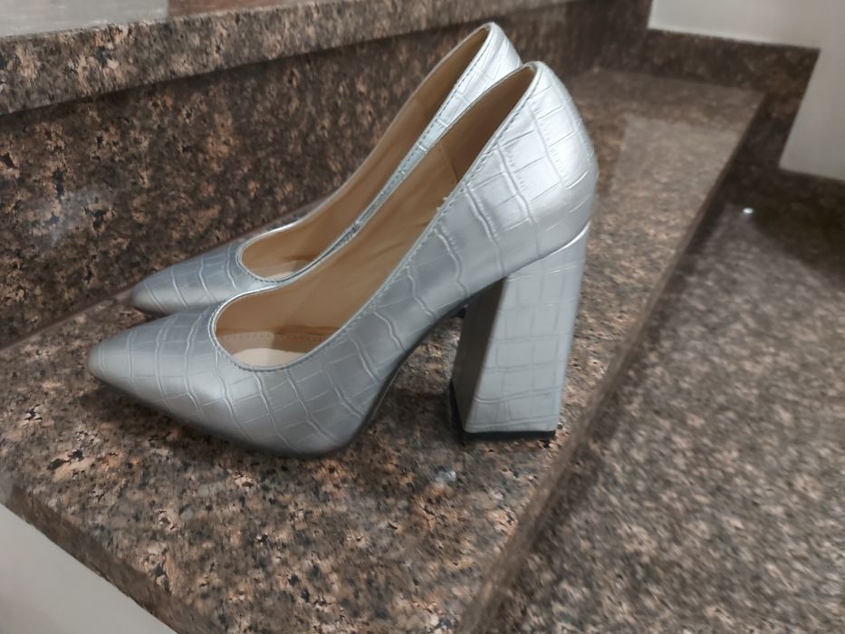 Продам туфлі 37 розміру