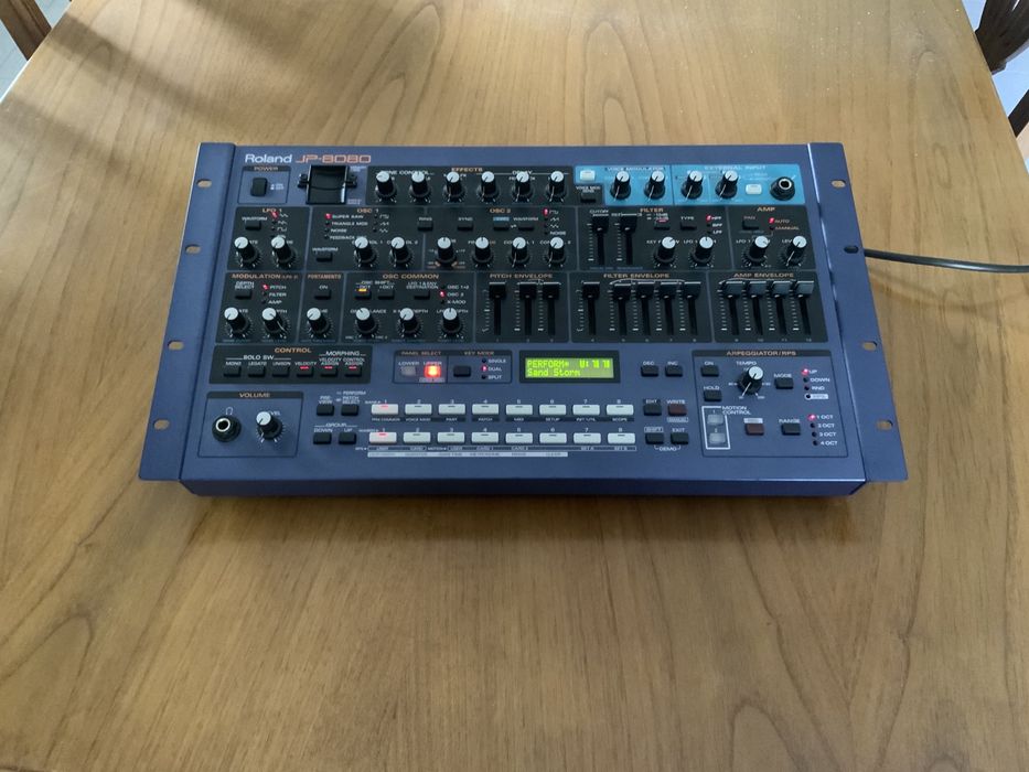 Sintetizador Roland JP 8080 - RARO
