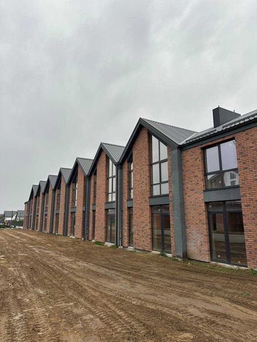 Продаж таунхауса  у ЖК "Струмочок"