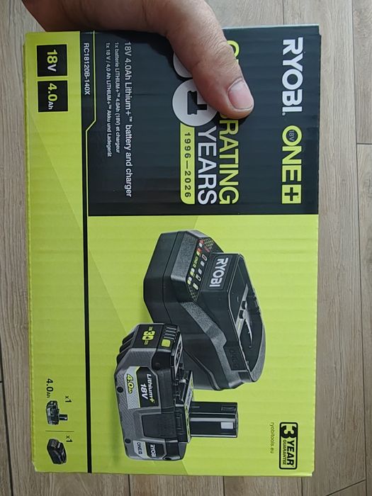 Akumulator RYOBI RC18120B-140x + Ładowarka