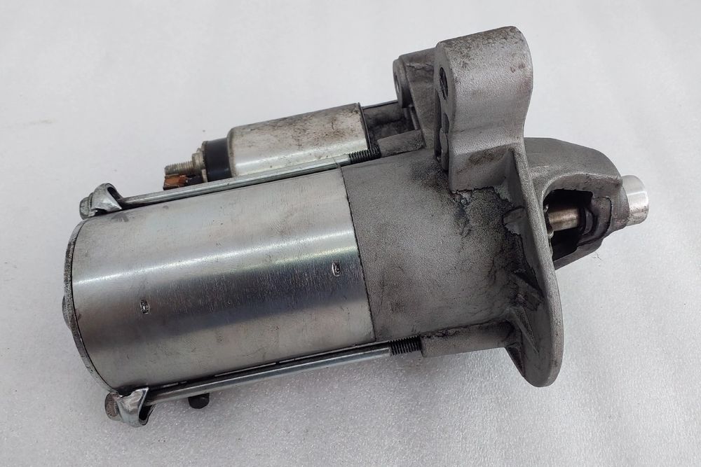 Motor de arranque FORD Focus II Carrinha (DA_)