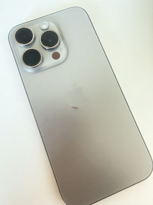 Iphone 15 pro  256 Gb