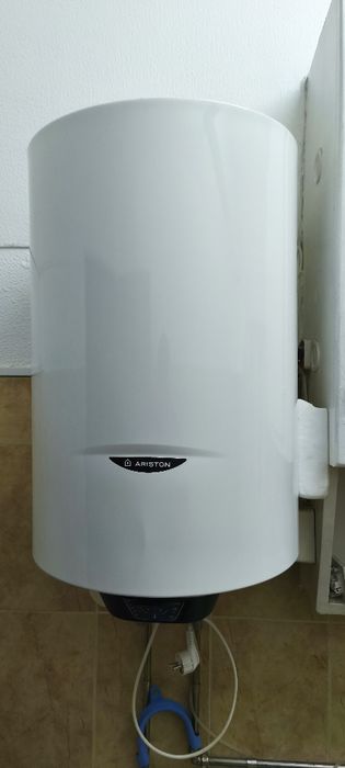 Termo-acumulador (Cilindro) Ariston 80 Lts.