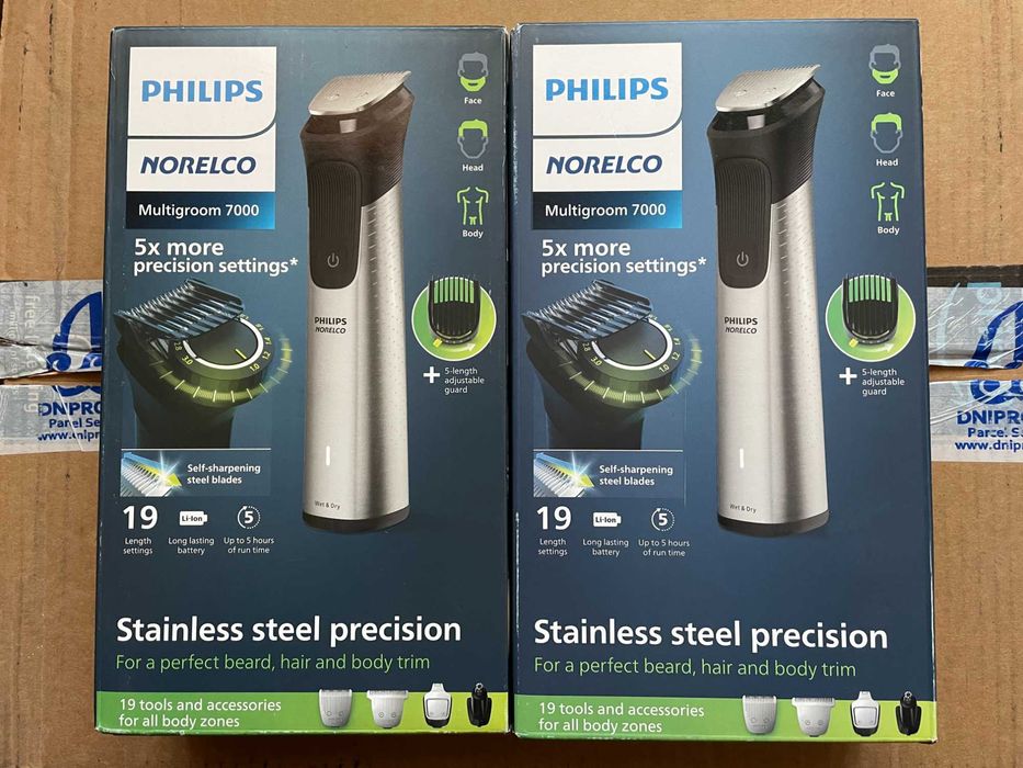 Металевий тример Philips Norelco Multigroom 7000 MG7910/49 (19-in-1) | NEW