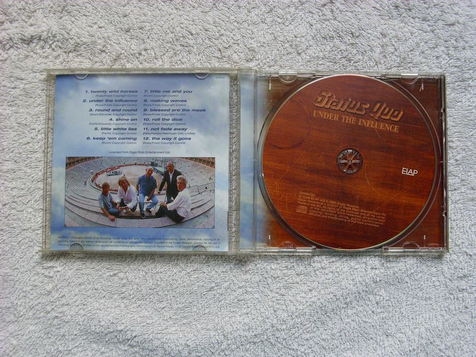 Status Quo - Under The Influence