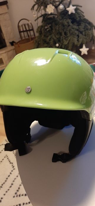 Kask dziecięcy carrera