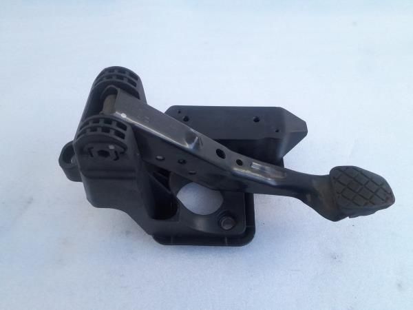 Pedal do travão SEAT Ibiza IV ST (6J8, 6P8)