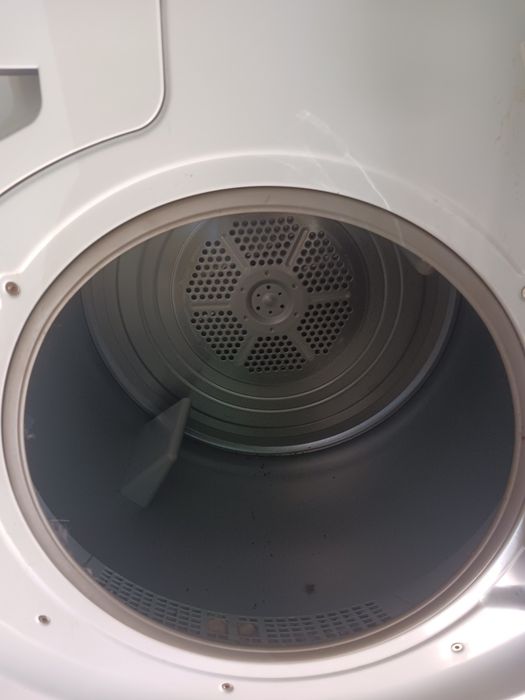 Máquina secar roupa com entrega