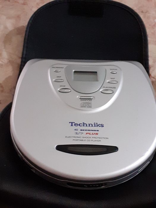 Leitor de CD portátil