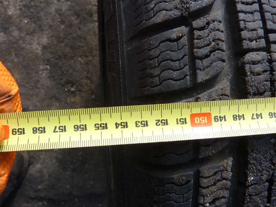 oś tył courier komplet przyczepka  itp