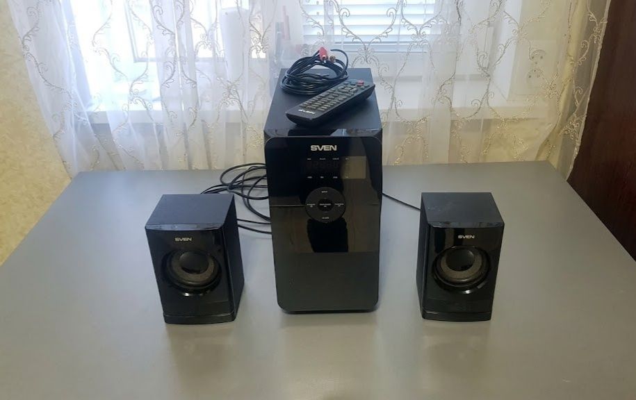 Комп'ютерні активні колонки sven ms-2000