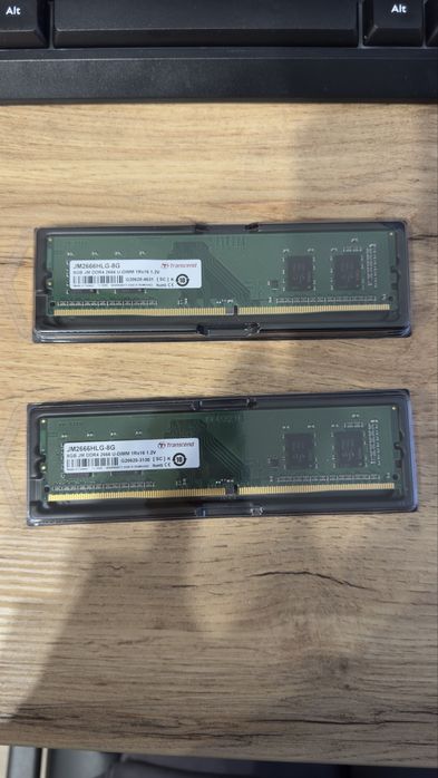 Оперативна память 8 gb Transcend