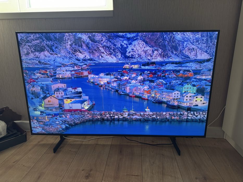 Телевізор Samsung Smart TV UE50CU8000UXUA