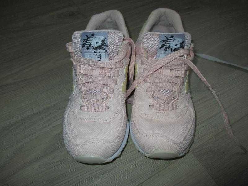 Кросівки New Balance розмір 36,5
