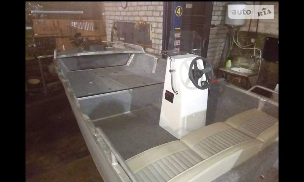 Консоль рулевая,сиденье,рундук,RIB,риб,лодка,катер