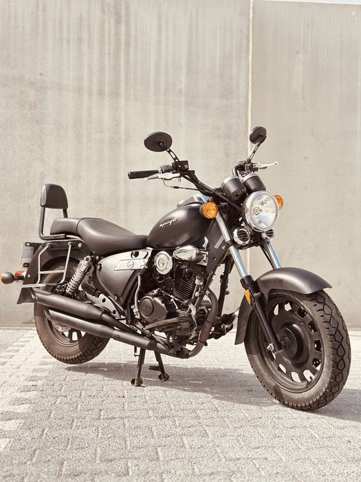 Keeway Superlight 125 de 2022