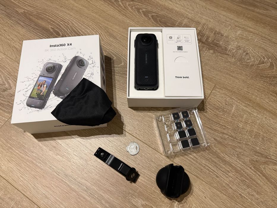 Insta360 X4 com conjunto completo