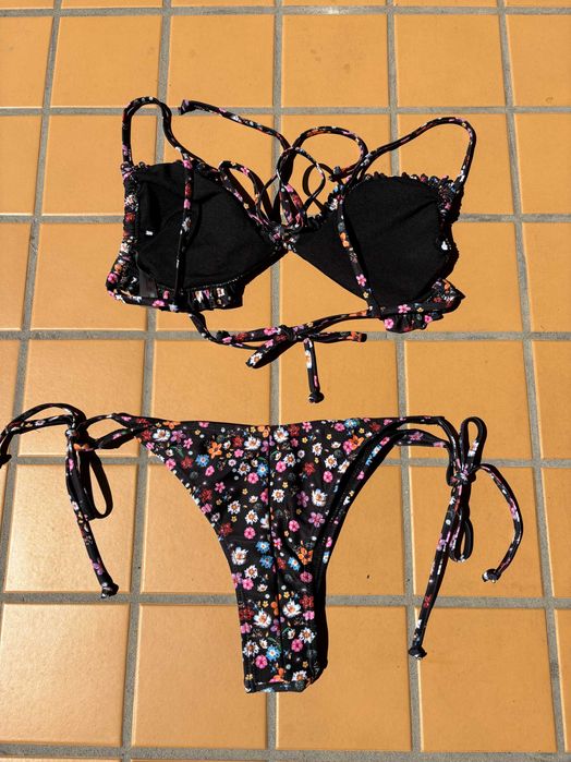 Conjunto de biquini novo 38