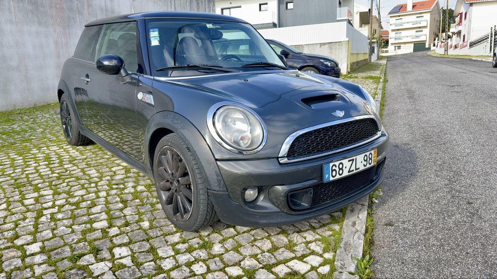 Mini cooper s de 2011 caixa automatica 184 cv