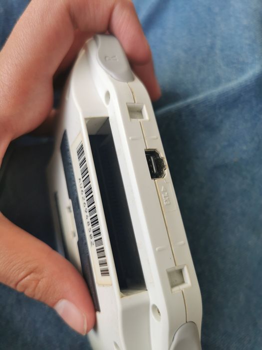 Konsola gameboy advance