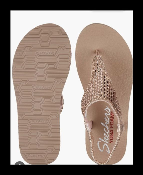 Skechers  joga sandaly 38