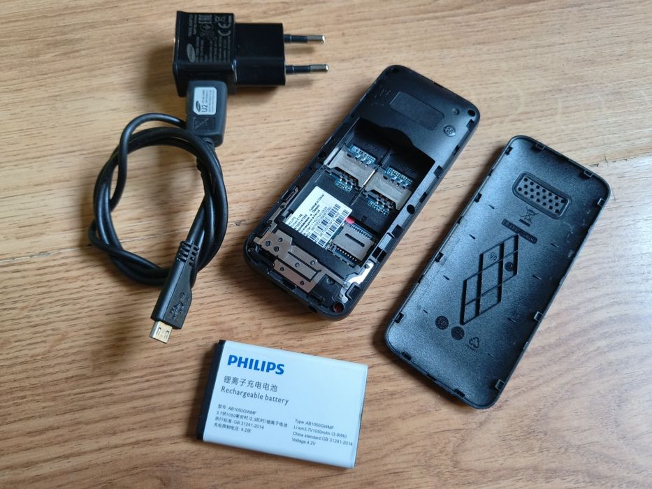 Telefon Komórkowy Philips E106 Dual SIM Komórka