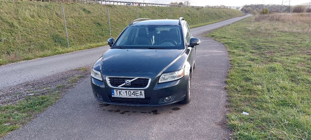 Volvo V50