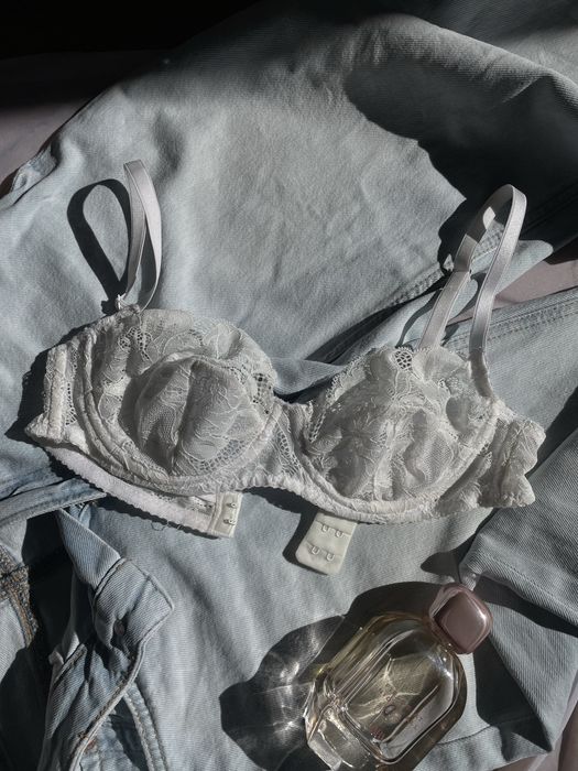 Мереживна нижня білизна