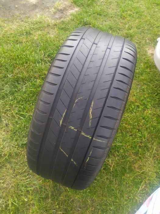 Шини MICHELIN 255/55 R18