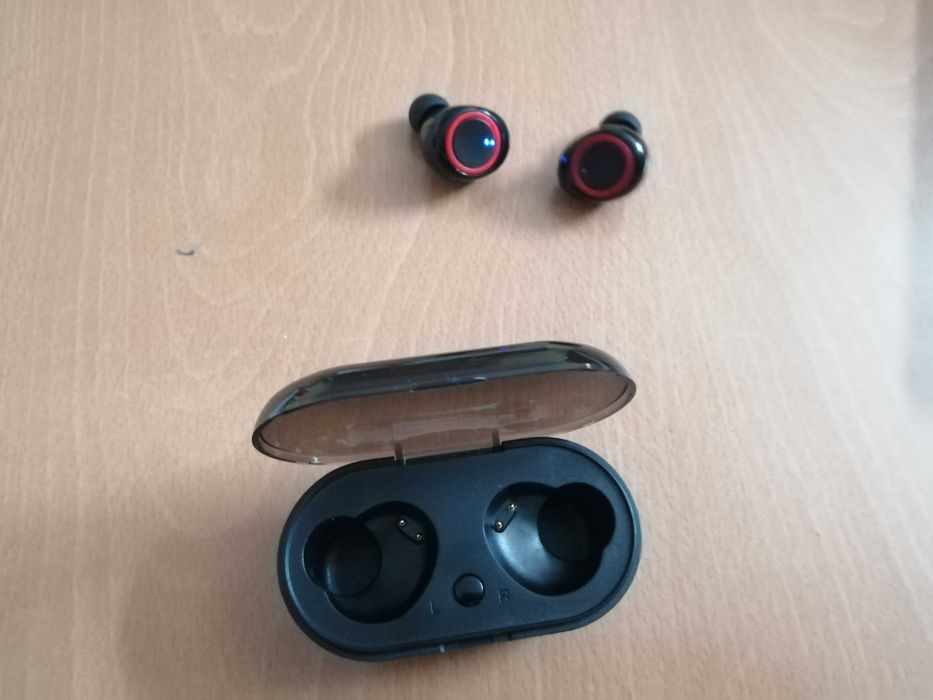 Fones bluetooth como novos