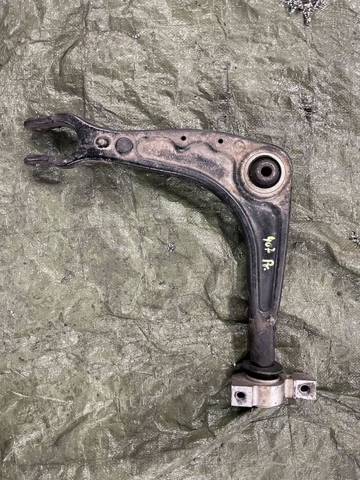 Wahacz prawy Peugeot 407