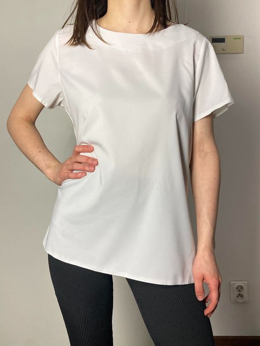 Prosty koszulowy T-shirt