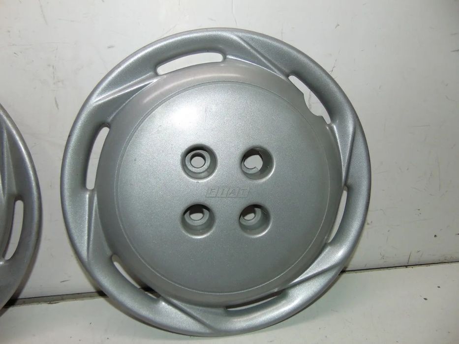 Fiat Punto/outros tampões