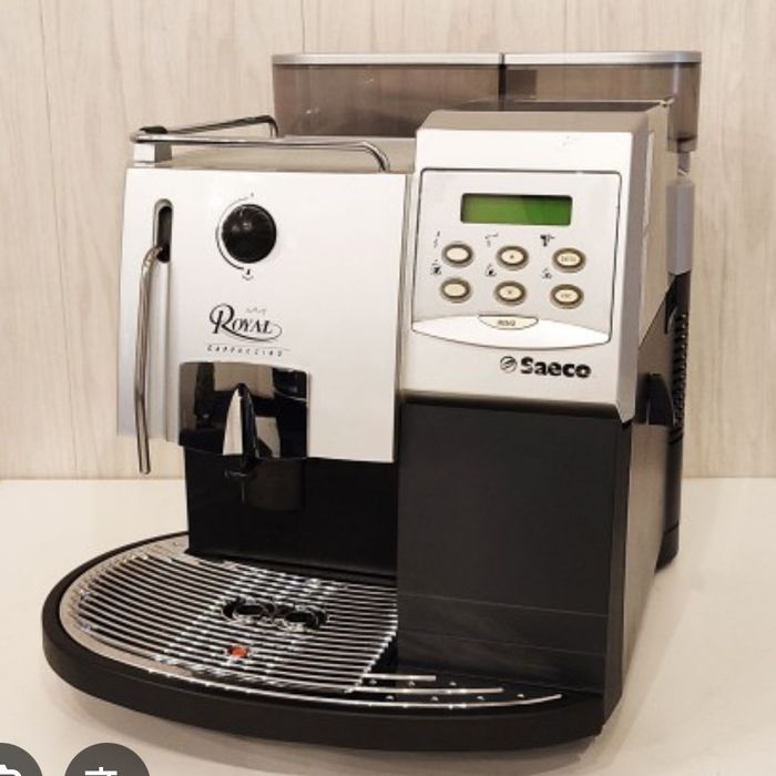 Кавоварка Саєко Saeco Royal Роял