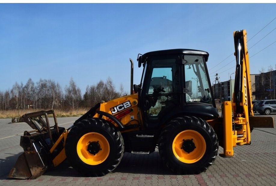 Usługi koparko-ładowarkawą 140 zł/godz.