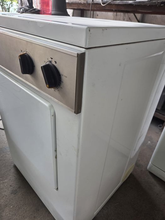 Secador de roupa miele profissional .