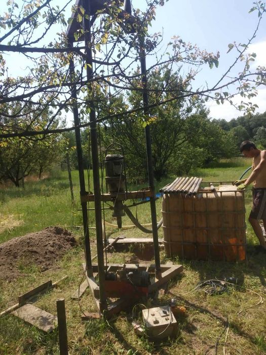 Буріння свердловин по Києву та Області / Бурение скважин / Чистка