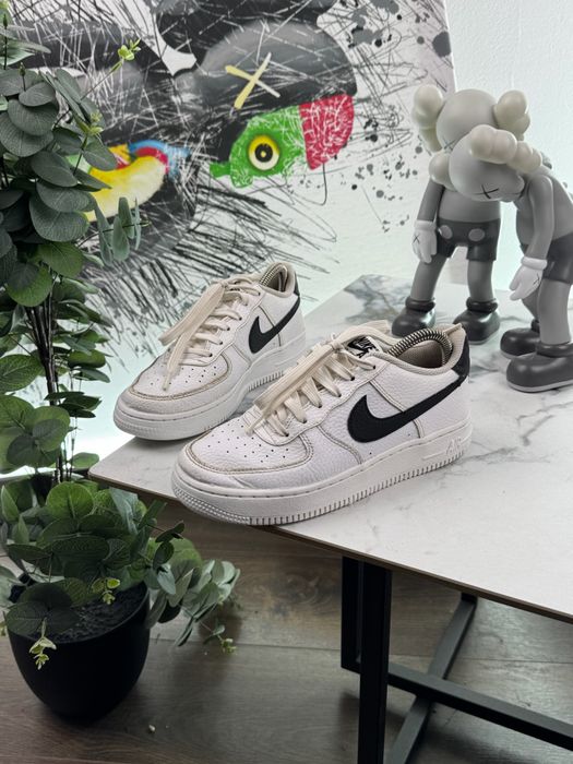 Кросівки Nike Air Force 36.5 розмір Е7432