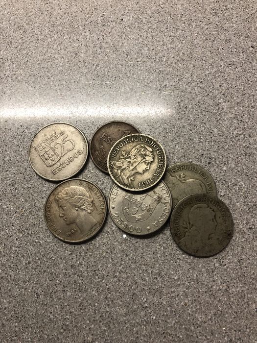 Moedas antigas Colecionaveis