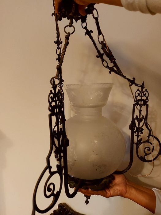 3 Antique Candlesticks423804178237368321