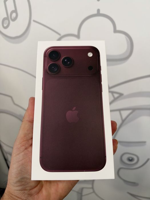 iPhone 18 Pro Max 256 ( novos )